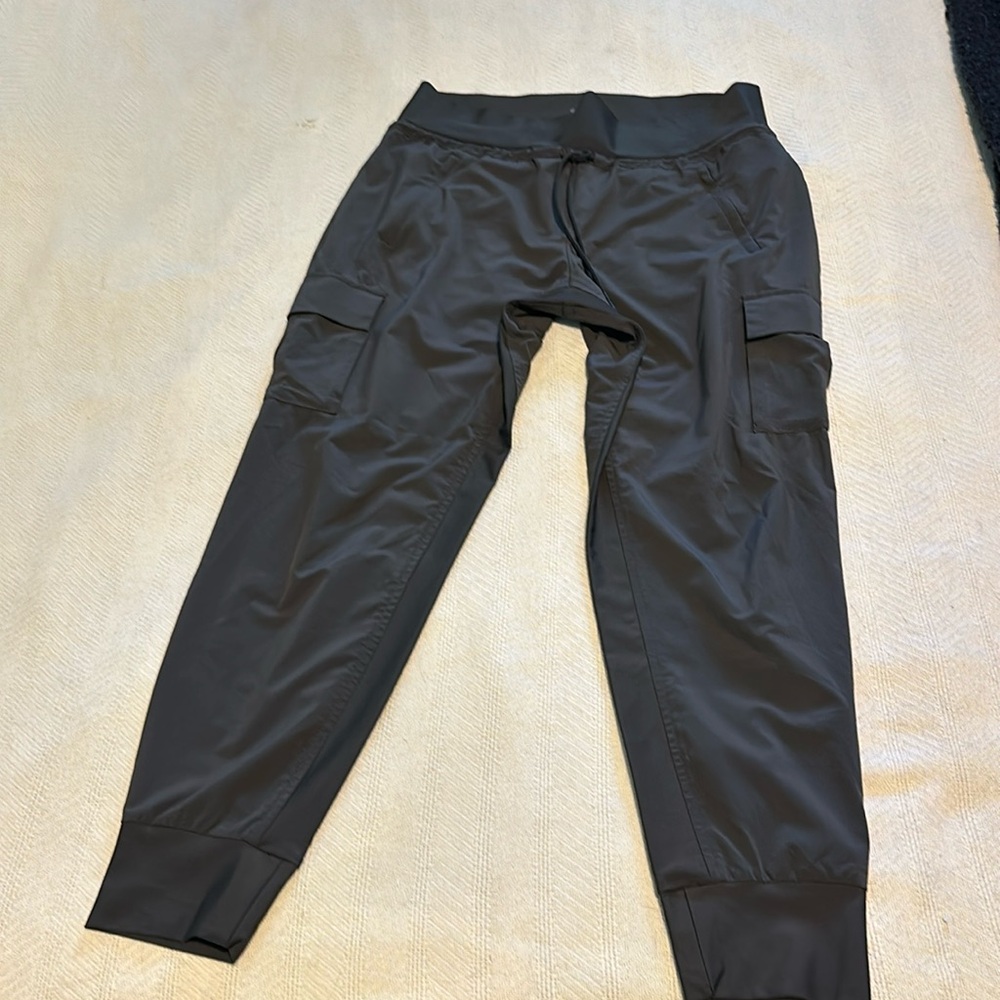 Athleta gray/olive cargo joggers